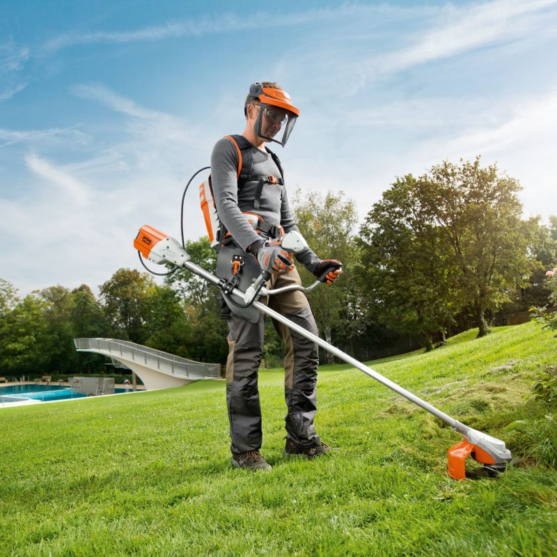 Grass Cutting Services in Edmonton